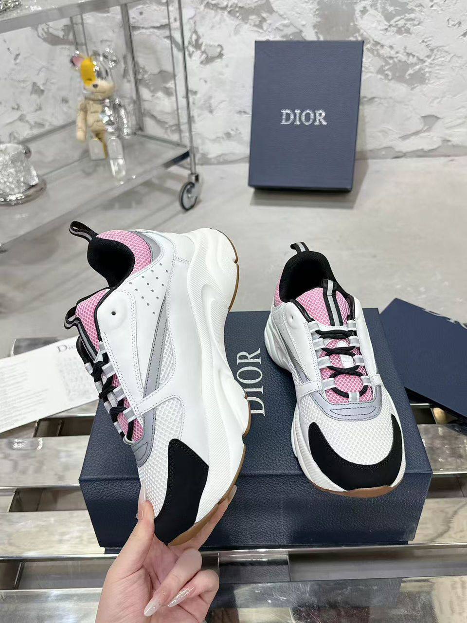 Dior B22 Sneaker White Pink