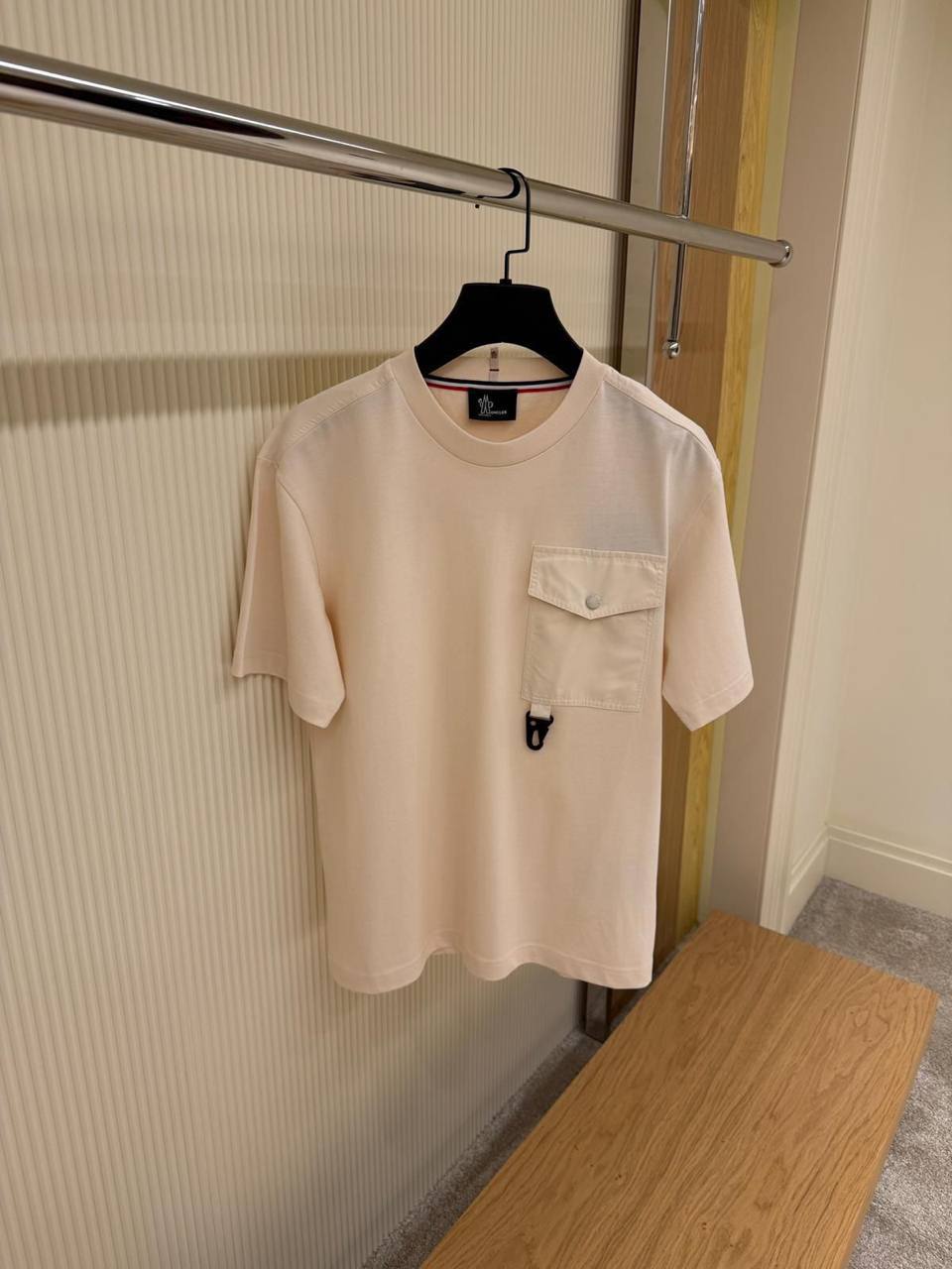 Moncler Grenoble Pocket T-Shirt – Cream