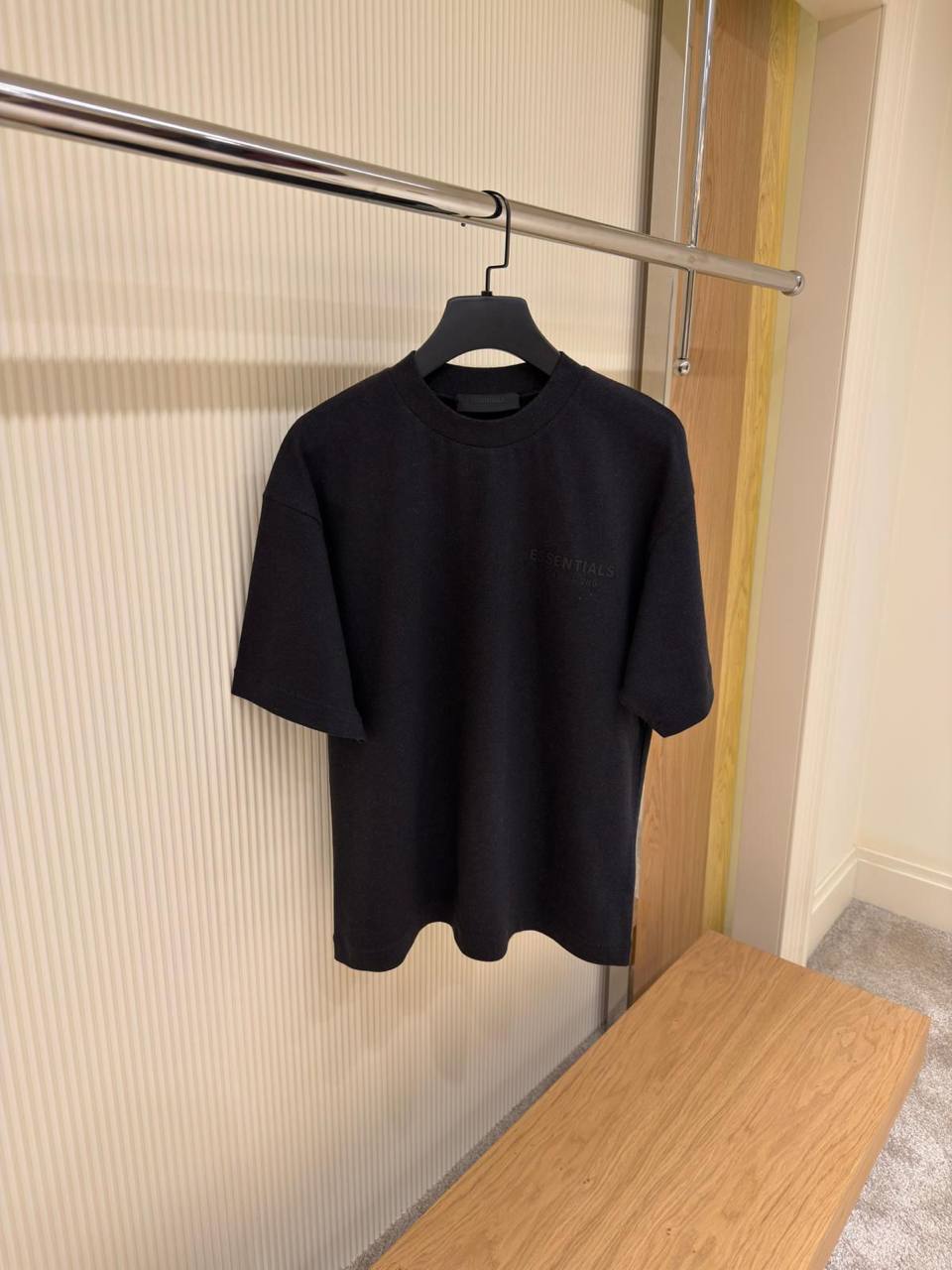 Essentials Fear of God T-Shirt – Black