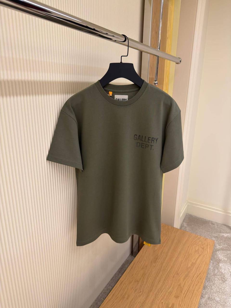 Gallery Dept. Hollywood T-Shirt - Olive