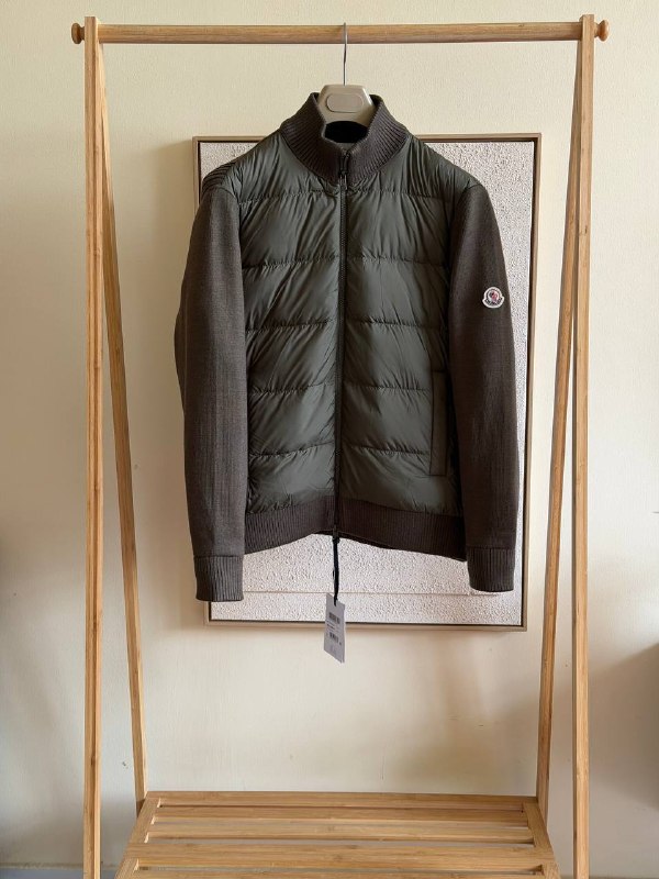 Moncler Knit-Sleeve Down Jacket