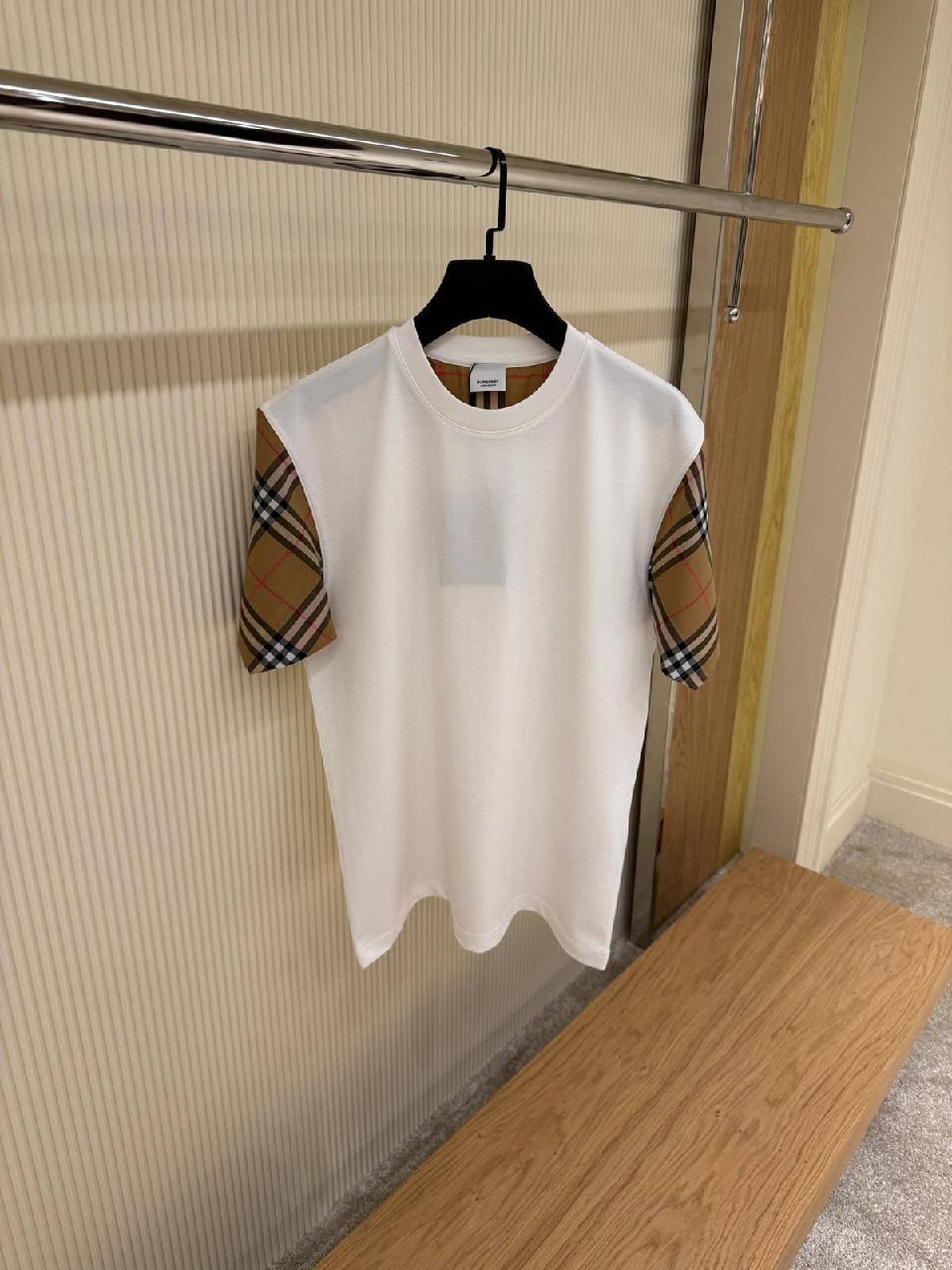 Burberry Check Sleeve T-Shirt - White