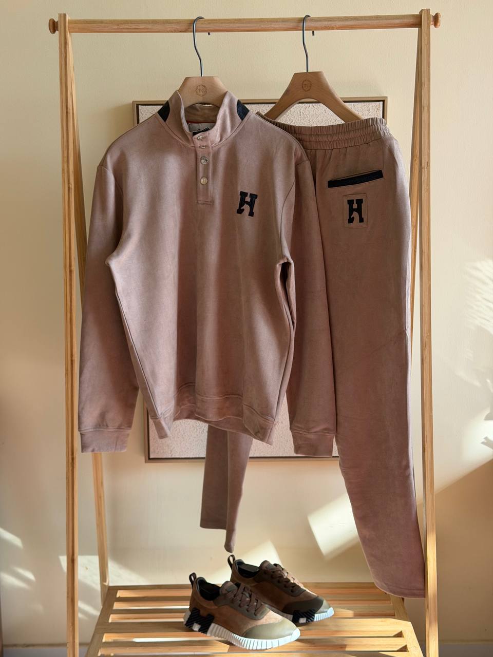 Hermes Henley Button Sweatshirt Set