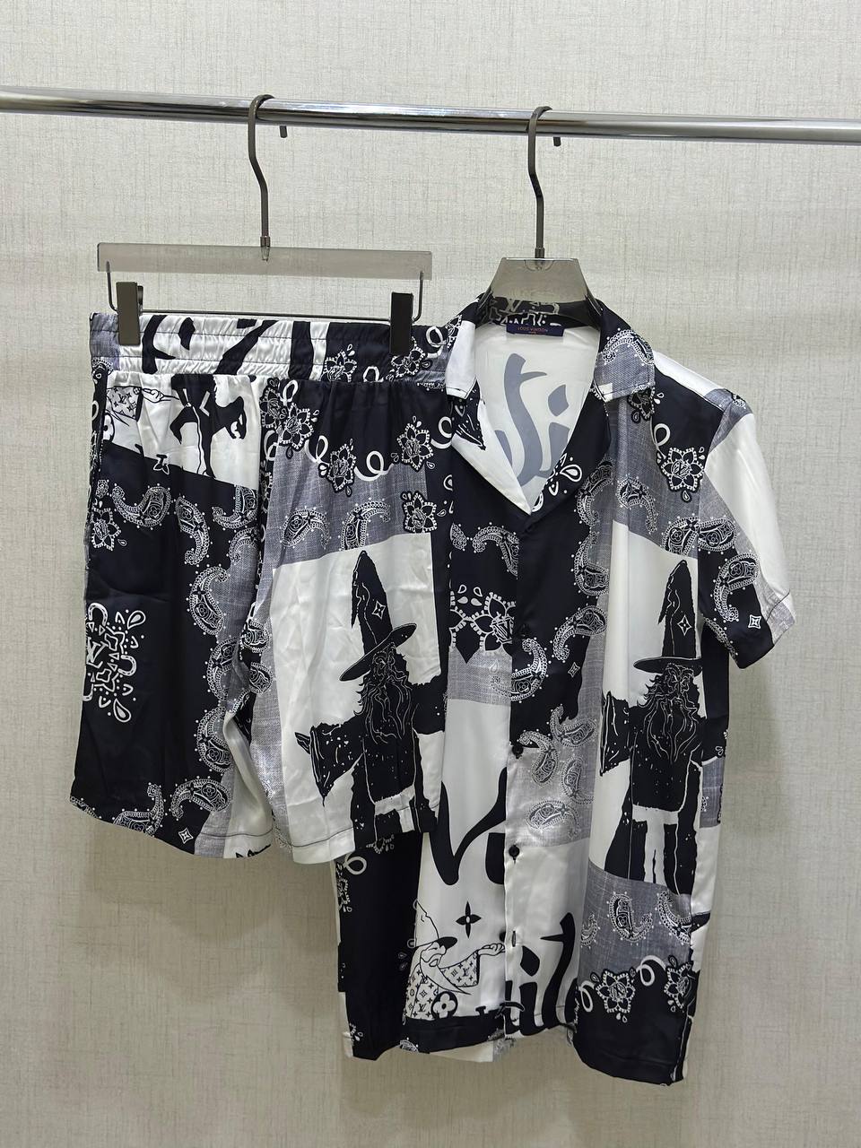 Louis Vuitton Wizard Bandana Silk Shirt & Shorts Set
