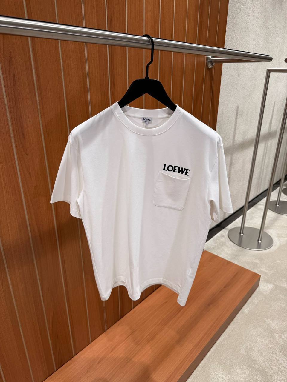 Loewe Embroidered-Logo Pocket Tee – White