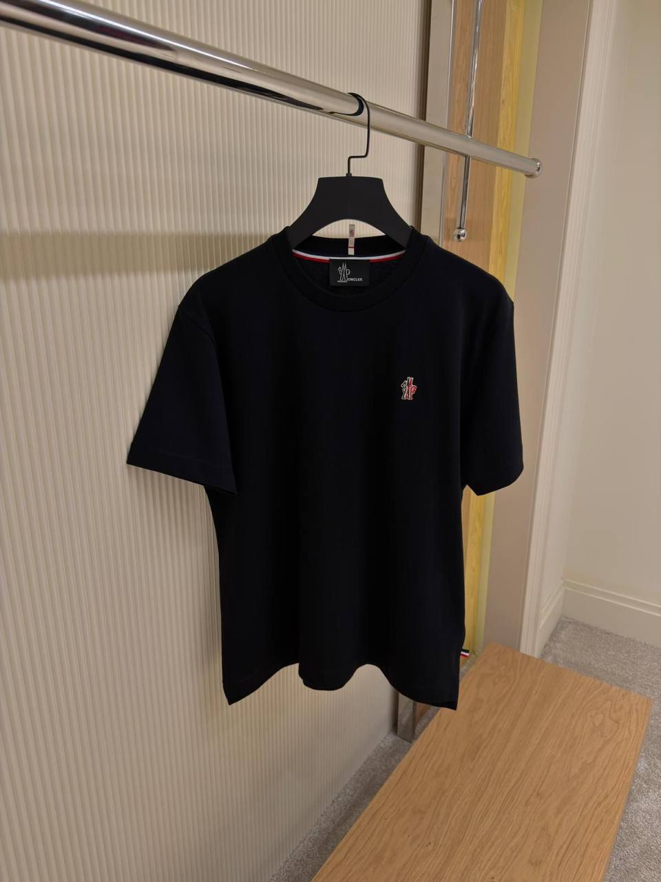 Moncler Logo-Patch Cotton T-Shirt – Black