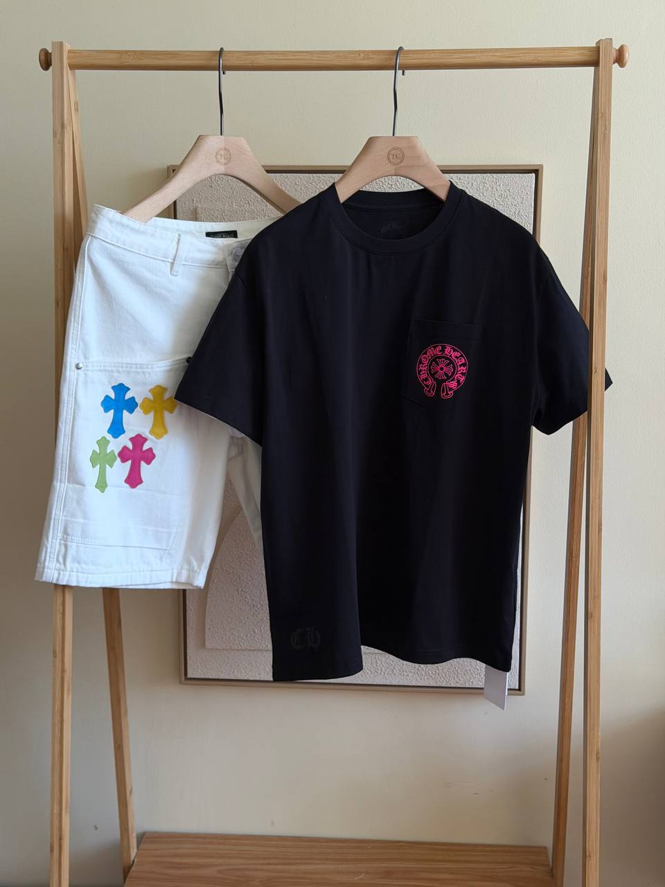 Chrome Hearts Pink Horseshoe Pocket Tee – Black