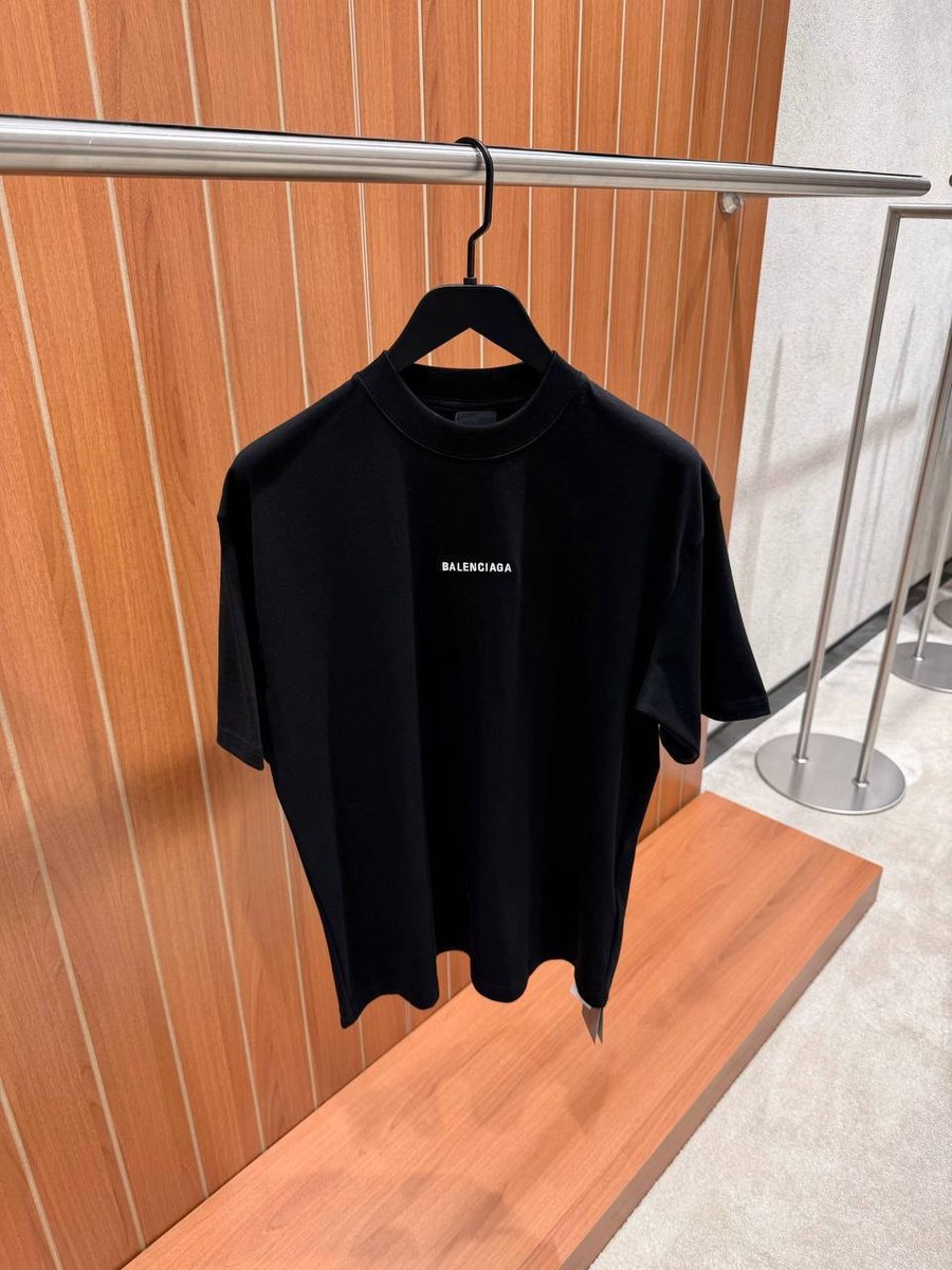 Balenciaga Logo Oversized T-Shirt